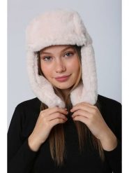 Lucky Bees Czapka w kolorze jasnoróżowym rozmiar: onesize. Różowe czapki Lucky Bees, bez wzorów, z futra. Za 109.52 zł.