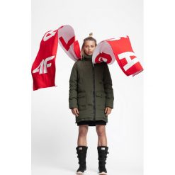 Kurtka puchowa damska KUDP216 - khaki. Kurtki sportowe marki 4f. W wyprzedaży za 399.99 zł.
