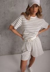 Czarno-Białe Casualowe Szorty High Waist w Prążki z Bawełnianej Tkaniny Lennliss. Białe szorty Renee, bez wzorów, z bawełny, casualowe, z podwyższonym stanem. Za 59.99 zł.