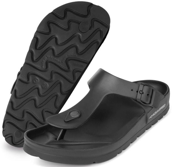 Klapki basenowe japonki Aqua Speed Monaco. Czarne klapki Aqua-Speed, bez wzorów, z materiału, bez obcasa. Za 59.99 zł.