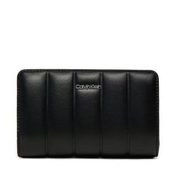 Duży Portfel Damski Calvin Klein. Czarne portfele Calvin Klein, bez wzorów. Za 219.99 zł.