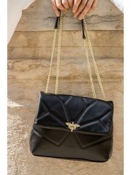 Christian Laurier Skórzana torebka "Louise" w kolorze czarnym - 26 x 16 x 7 cm rozmiar: onesize. Czarne torby na ramię Christian Laurier, bez wzorów, z materiału, na ramię, pikowane, bez dodatków. Za 282.99 zł.