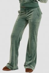 JUICY COUTURE Zielone damskie spodnie dresowe Track Pant, Rozmiar XS. Zielone spodnie dresowe Juicy Couture, s, bez wzorów, z dresówki. Za 499.99 zł.