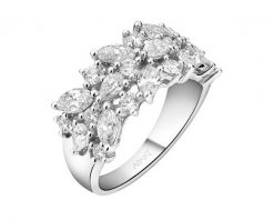 Pierścionek z białego złota z diamentami - 2,02 ct - próba 750. Białe pierścionki Apart, z diamentem, złote. Za 33,990.00 zł.