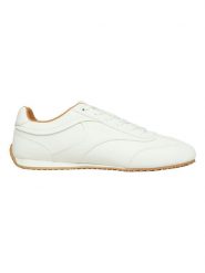 S.Oliver Sneakersy w kolorze białym rozmiar: 37. Białe trampki S.Oliver, bez wzorów, bez zapięcia. Za 154.95 zł.