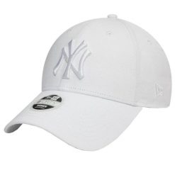Damska czapka z daszkiem New Era MLB New York Yankees. Białe czapki New Era, bez wzorów, z bawełny, klasyczne. Za 109.99 zł.
