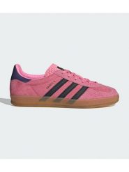Adidas Skórzane sneakersy "Gazelle" w kolorze różowym rozmiar: 38 2/3. Różowe trampki Adidas, bez wzorów, bez zapięcia. Za 434.51 zł.
