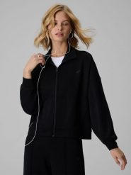 4F Bluza dresowa loose bez kaptura damska - czarna M. Czarne bluzy 4f, m, bez wzorów, z dresówki, bez kaptura. Za 199.99 zł.