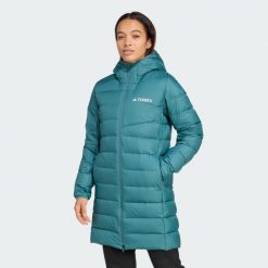 Parka Terrex Multi Light Down Hooded 2.0. Niebieskie parki Adidas, z puchu, sportowe, bez kaptura. Za 899.00 zł.
