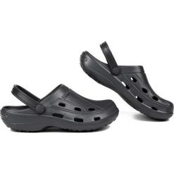 Klapki damskie Coqui Tina. Czarne klapki Coqui, bez wzorów, bez obcasa. Za 74.00 zł.
