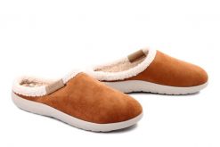 Inblu ET-42 021 camel, klapki damskie. Brązowe klapki Inblu, bez wzorów, bez obcasa. Za 72.24 zł.