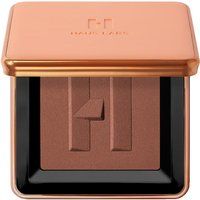 Haus Labs By Lady gaga - Power Sculpt Velvet Bronzer With Fermented Arnica - Puder Brązujący - Power Sculpt Bronzer Acacia Ember Tan - Dla Kobiet. Pudry brązujące Haus Labs By Lady Gaga. Za 185.00 zł.