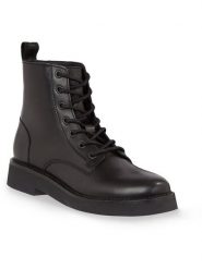 Tommy Jeans Botki Tjw Lace Up Flat Boot EN0EN02310 Czarny. Czarne botki Tommy Jeans, bez wzorów, z jeansu, bez obcasa, na płaskiej podeszwie, bez zapięcia. Za 749.99 zł.