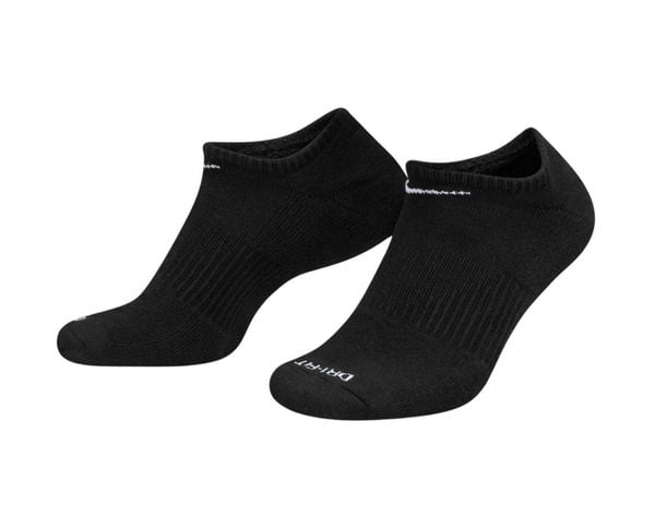 Stopki Nike Everyday Plus Cushion 3-pack. Czarne skarpety Nike, bez wzorów, z bawełny. Za 68.99 zł.