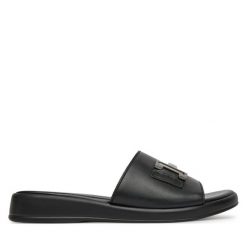 Klapki Gabor. Czarne klapki Gabor, bez wzorów, bez obcasa. Za 399.99 zł.