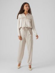 Vero Moda Spodnie w kolorze kremowym rozmiar: S. Brązowe spodnie materiałowe Vero Moda, s, bez wzorów, z materiału. Za 57.20 zł.