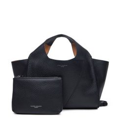 Torebka Gianni Chiarini. Czarne torebki klasyczne Gianni Chiarini, bez wzorów, bez dodatków. Za 1,059.00 zł.