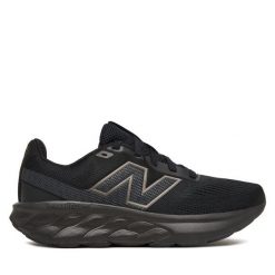 Buty do biegania New Balance. Czarne obuwie sportowe New Balance, bez zapięcia, do biegania. Za 299.99 zł.