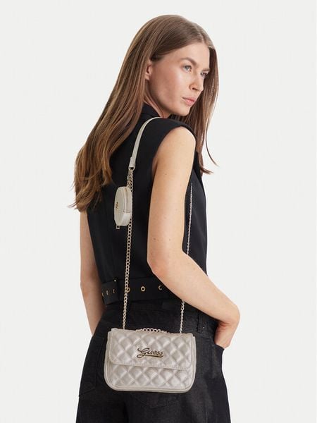 Guess Torebka J6RZ11 W4090 Kremowy. Białe listonoszki Guess, z aplikacjami, ze skóry, bez dodatków. Za 186.99 zł.