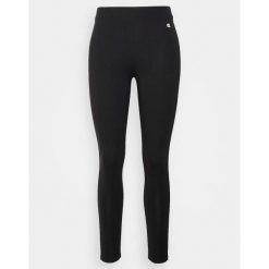 Legginsy Champion Black Damskie. Czarne legginsy sportowe Champion, m, bez wzorów, z materiału, do biegania. Za 89.33 zł.