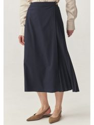 TATUUM Spódnica w kolorze granatowym rozmiar: 38. Niebieskie spódnice Tatuum, bez wzorów, midi. Za 200.45 zł.