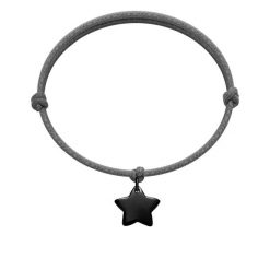 Bransoletka z matową gwiazdką na grubym ciemnoszarym sznurku. Szare bransoletki Lilou, ze stali. Za 99.00 zł.