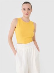 4F Crop top dzianinowy damski - żółty S. Żółte topy 4f, s, bez wzorów, z bawełny, bez kołnierzyka, bez ramiączek. W wyprzedaży za 29.99 zł.