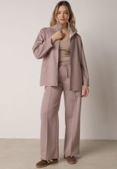 Beżowy Dzianinowy Komplet Dresowy z Wiskozą Bluza ze Stójką i Spodnie Nevenira. Brązowe bluzy Born2be, bez wzorów, z dresówki, bez kaptura. Za 169.99 zł.