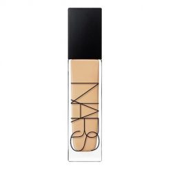 Nars - Natural Radiant Longwear Foundation - Podkład - Fiji - Dla Kobiet. Podkłady NARS. Za 265.00 zł.