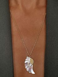 DI GIORGIO Pozłacany naszyjnik z elementem ozdobnym - dł. 55 cm rozmiar: onesize. Białe naszyjniki DI GIORGIO, z perłą, pozłacane. Za 314.75 zł.