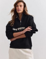 Damska bluza dresowa z półzamkiem, drapana, luźna Varsity czarny. Czarne bluzy AIM'N, xl, bez wzorów, z bawełny, bez kaptura. Za 344.00 zł.