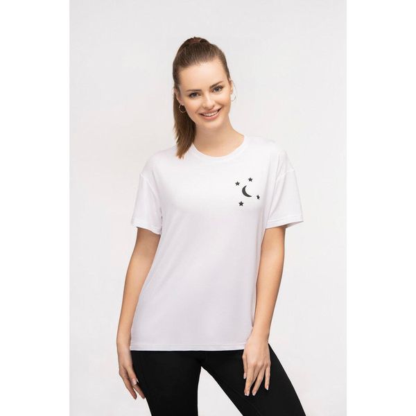 T-shirt do jogi Moonholi Moonstar z krótkim rękawem. Białe koszulki sportowe MOONHOLI, s, bez wzorów, bez kołnierzyka, bez ramiączek. Za 99.00 zł.