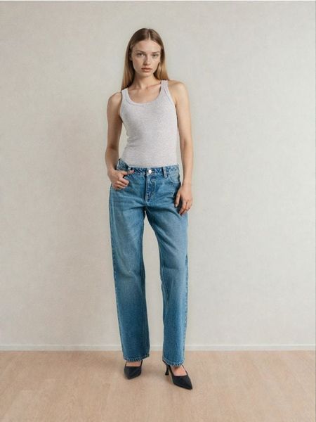 Jeansy straight low waist - niebieski. Niebieskie jeansy Sinsay, l, bez wzorów. Za 39.99 zł.