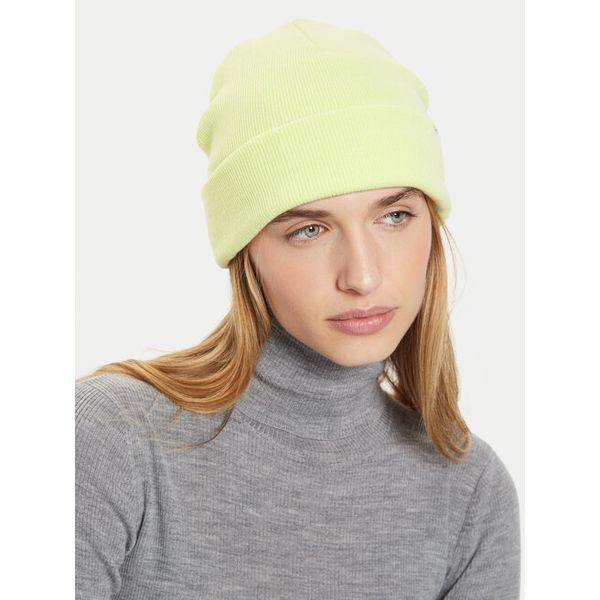 Czapka Roxy. Żółte czapki Roxy, bez wzorów. Za 49.99 zł.