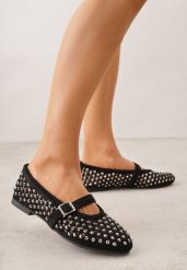 Czarne Balerinki w Stylu Mary Jane z Cyrkoniami i Ażurową Cholewką Lyphenne. Czarne baleriny Renee, z aplikacjami, z jeansu, bez obcasa. Za 99.99 zł.