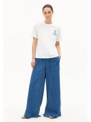 Armedangels Koszulka "Lualaa" w kolorze białym rozmiar: XL. Białe bluzki ARMEDANGELS, xl, bez wzorów, z bawełny, bez kołnierzyka, bez ramiączek. Za 101.94 zł.