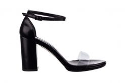 Sandały Bayla-187 587-571 Czarny, Skóra ekologiczna - 38. Czarne sandały Bayla, bez wzorów, ze skóry ekologicznej, biznesowe, bez obcasa, bez zapięcia. W wyprzedaży za 89.10 zł.