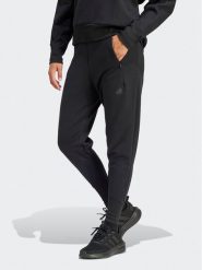 Adidas Spodnie dresowe Z.N.E. Winterized IN9476 Czarny Regular Fit. Czarne spodnie dresowe Adidas, l, bez wzorów, z dresówki. Za 379.99 zł.