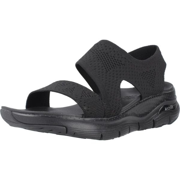 Sandały SKECHERS ARCH FIT Czarny. Czarne sandały Skechers, bez wzorów, z tkaniny, bez obcasa, bez zapięcia. Za 323.99 zł.