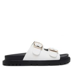 Klapki MEXX. Białe klapki Mexx, bez wzorów, bez obcasa. Za 229.99 zł.