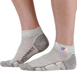 Skarpetki Monnet Trek Lin Basse. Białe skarpety MONNET, bez wzorów, z bawełny. Za 111.00 zł.