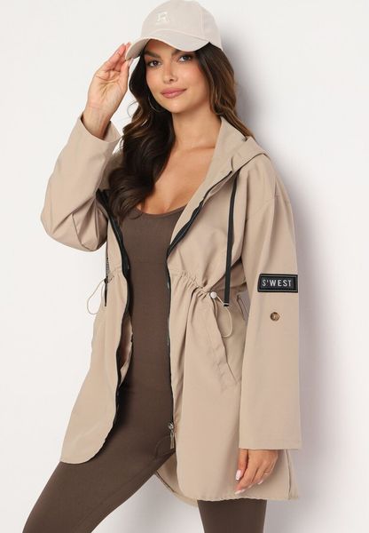 Beżowa Kurtka Wiatrówka Oversize Fetteni. Brązowe kurtki sportowe Born2be, s, bez wzorów, bez kaptura. Za 49.99 zł.