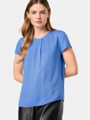 Gerry Weber Bluzka w kolorze niebieskim rozmiar: 38. Niebieskie bluzki Gerry Weber, s, bez wzorów, z wiskozy, klasyczne, bez kołnierzyka, bez ramiączek. Za 79.21 zł.