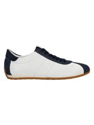 Wojas Skórzane sneakersy w kolorze biało-granatowym rozmiar: 40. Białe trampki Wojas, bez wzorów, bez zapięcia. Za 311.85 zł.