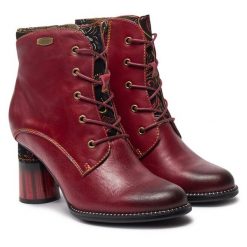 Botki Laura Vita. Czerwone botki Laura Vita, bez wzorów, bez obcasa, na słupku, bez zapięcia. Za 639.99 zł.