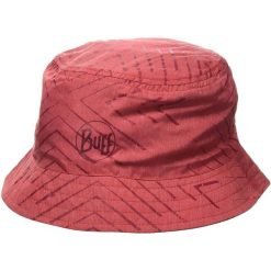 Kapelusz trekkingowy damski Buff Travel Bucket UPF 50+. Czerwone kapelusze Buff, bez wzorów. W wyprzedaży za 97.93 zł.