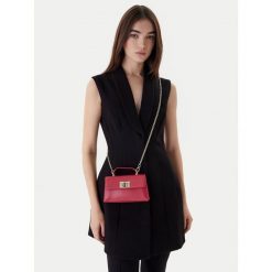 Torebka Furla. Czerwone torebki klasyczne Furla, bez wzorów, bez dodatków. Za 939.99 zł.