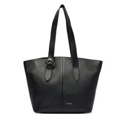 Torebka Coccinelle. Czarne shopper Coccinelle, bez wzorów, bez dodatków. Za 1,549.00 zł.
