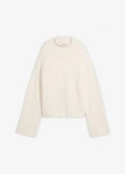 Sweter z warkoczowym splotem. Fioletowe swetry bonprix, bez wzorów, ze splotem, bez ramiączek. Za 124.99 zł.