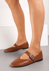 Brązowe Płaskie Balerinki w Stylu Mary Jane z Metalową Sprzączką Liatoma. Brązowe baleriny Born2be, bez wzorów, z jeansu, bez obcasa, na obcasie. Za 59.99 zł.
